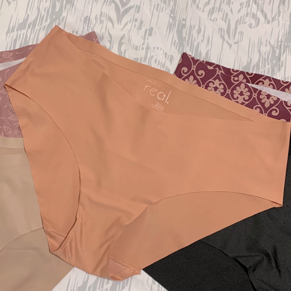 Real Pantys - Picture 2 of 10